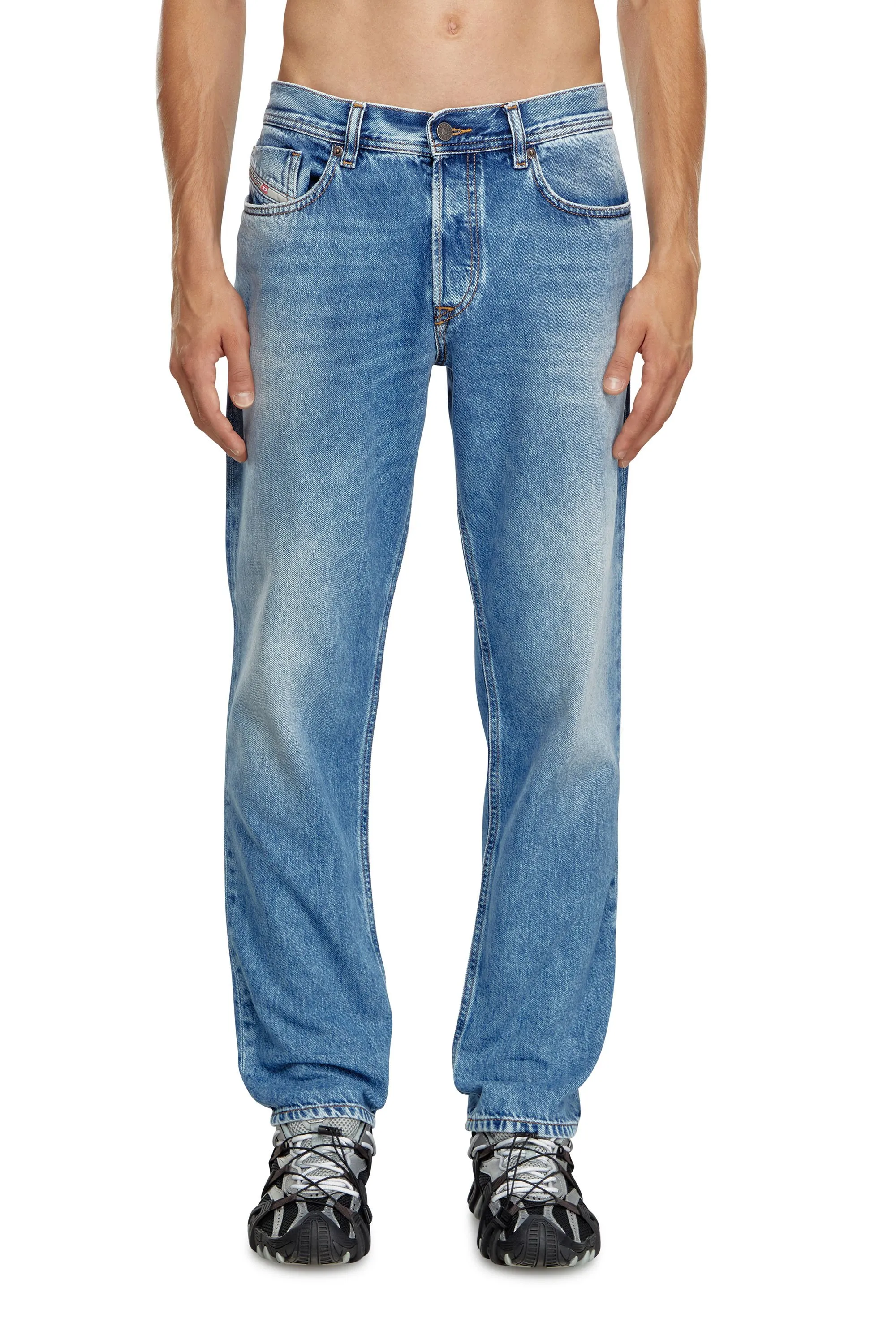 2023 D-Finitive Tapered Jeans 09H95