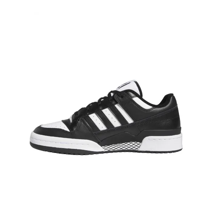 Adidas Originals Forum Low CL sneakers.