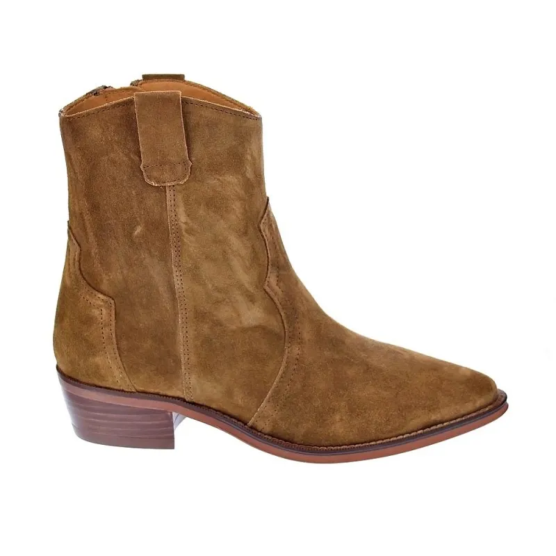 Woman's Alpe 25481101 Brown Booties