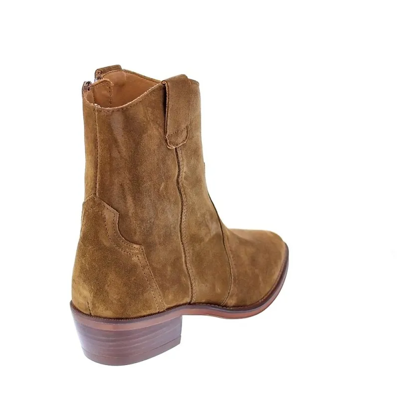 Woman's Alpe 25481101 Brown Booties