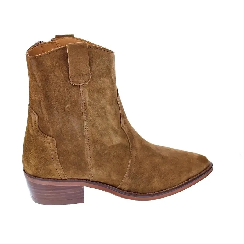 Woman's Alpe 25481101 Brown Booties