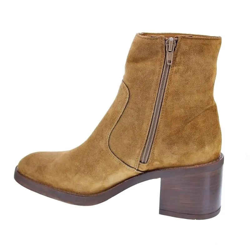 Woman's Alpe 25641114 Brown Booties