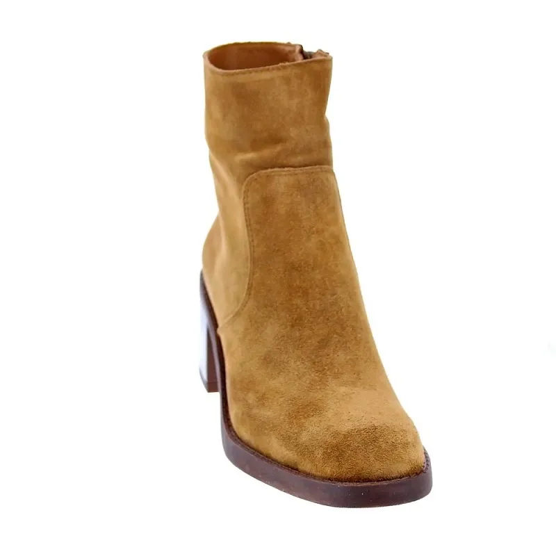 Woman's Alpe 25641114 Brown Booties