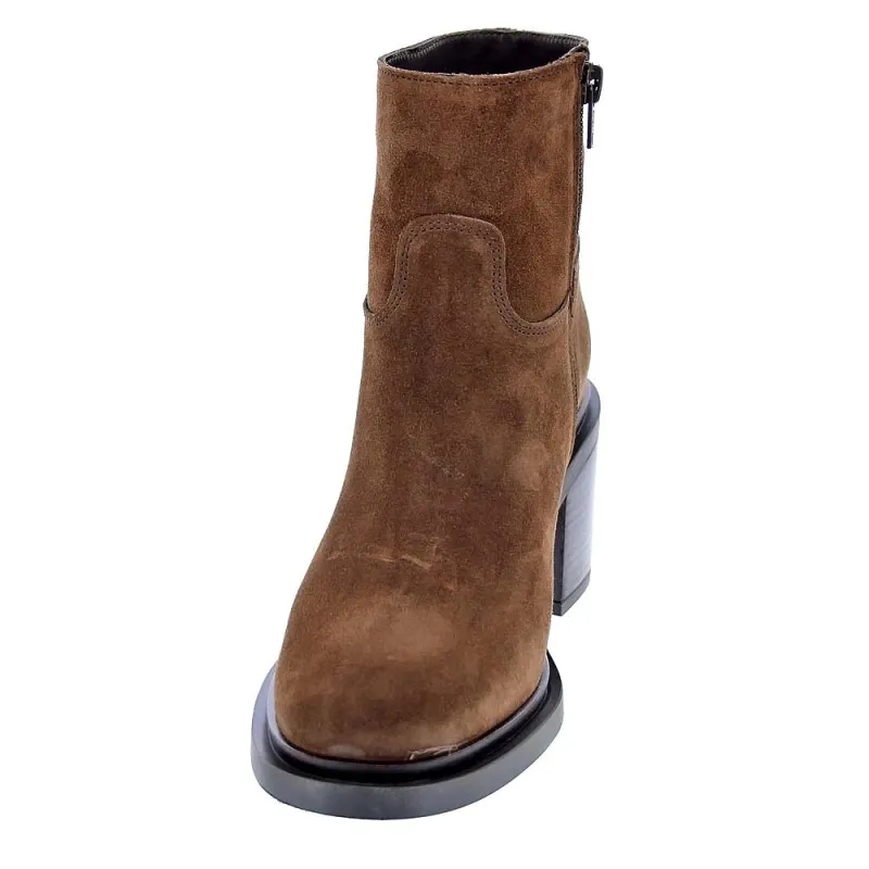 Alpe Women's Brown Ankle Boots