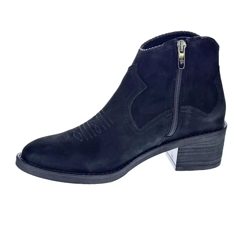 Woman's Alpe 44451105 Black Booties