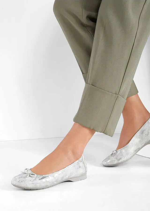 Metallic Silver-Gray Ballerinas