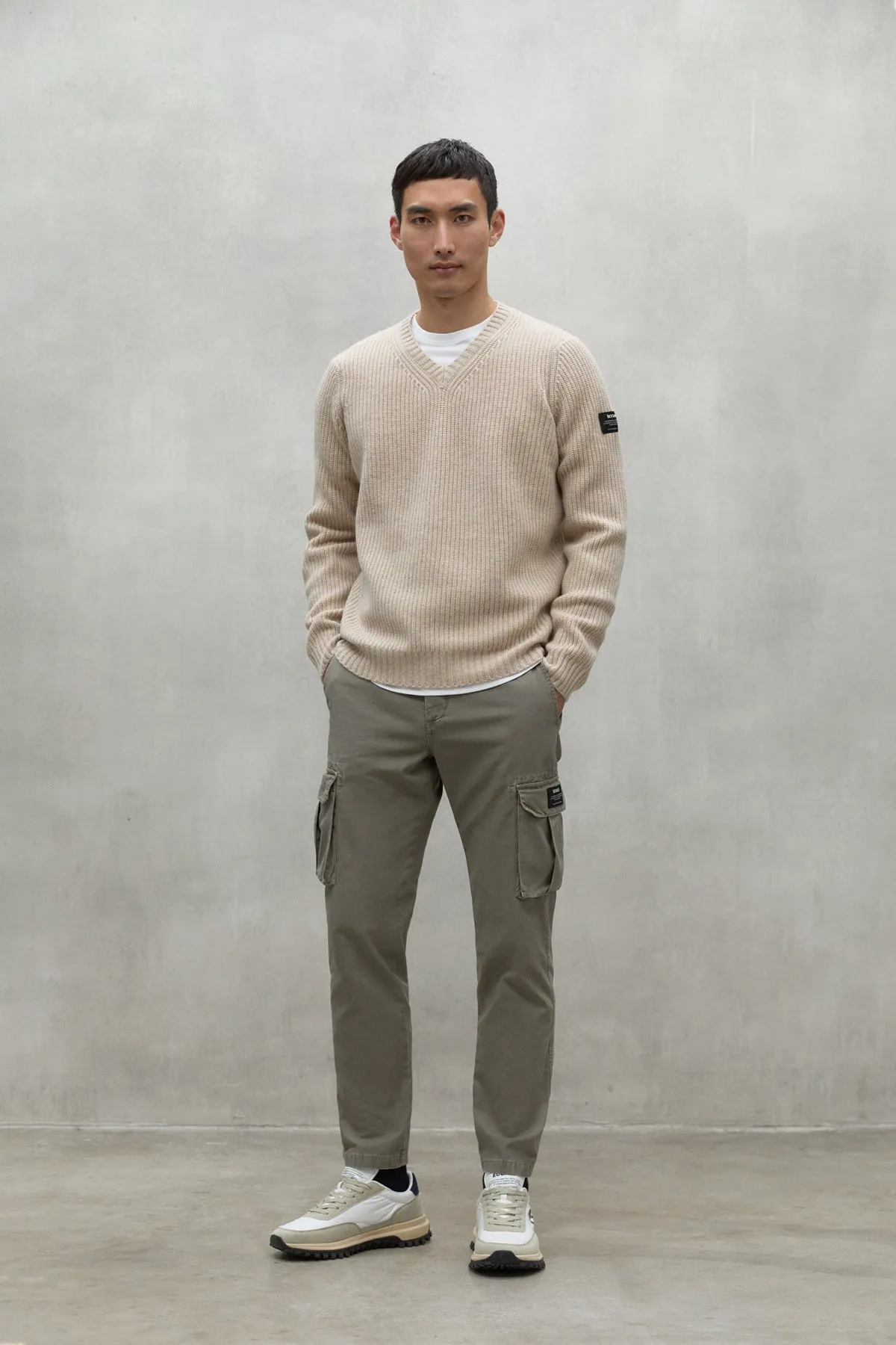 BEIGE BOJ SWEATER