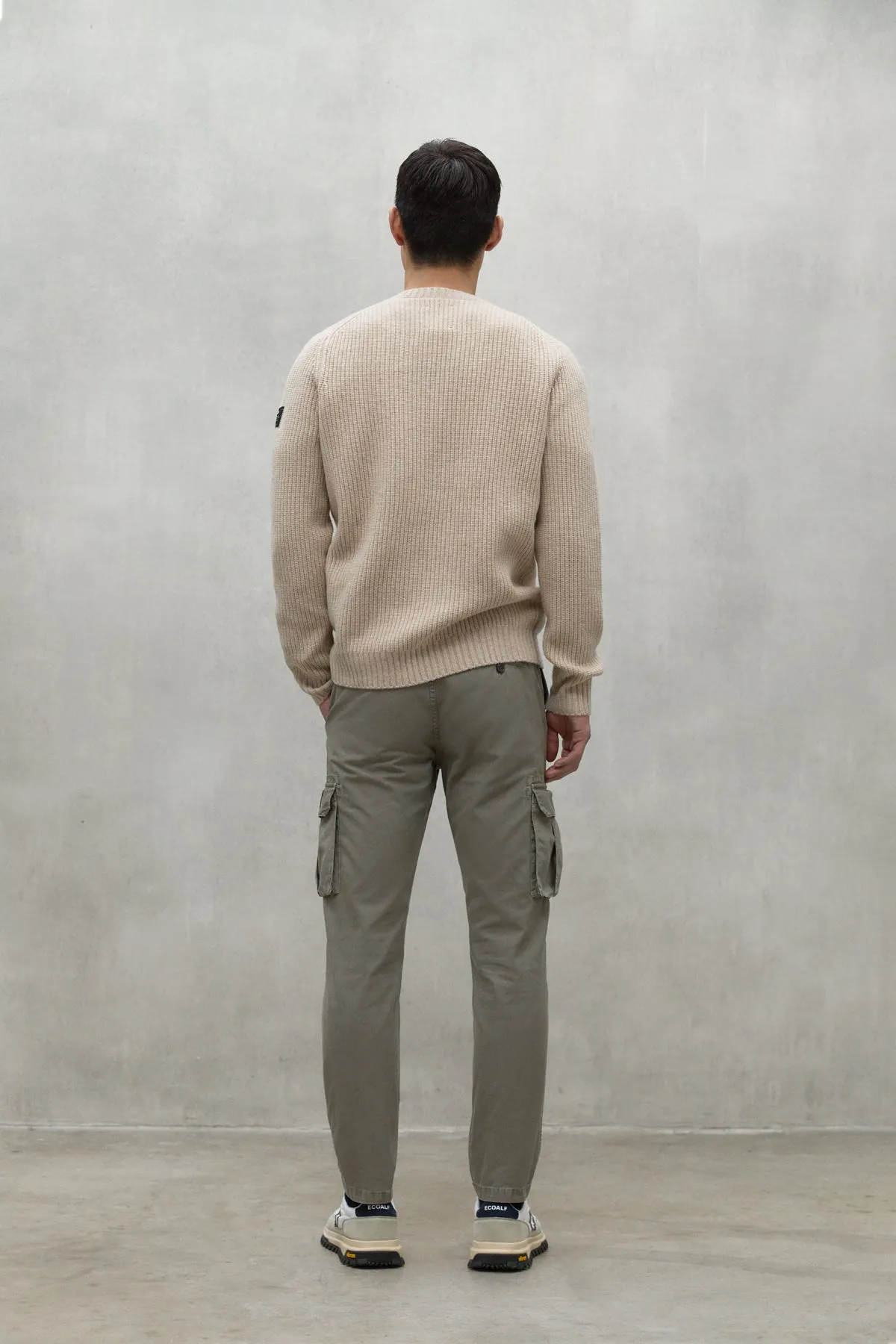 BEIGE BOJ SWEATER