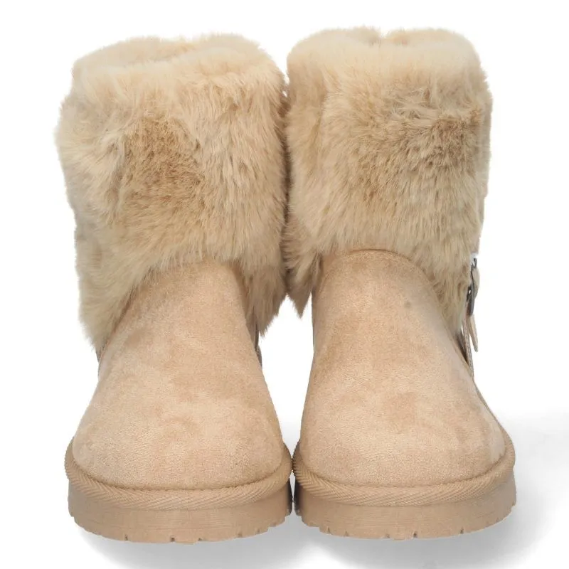 Beige women's Australian boots with fur and strap