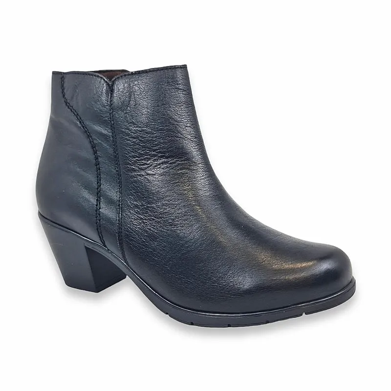 Comfortable Cuban Heel Women's Soft Leather Zipper Ankle Boots 70476 Black, by Tupie.