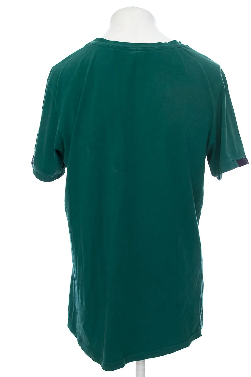 Green T-shirt - Closeout