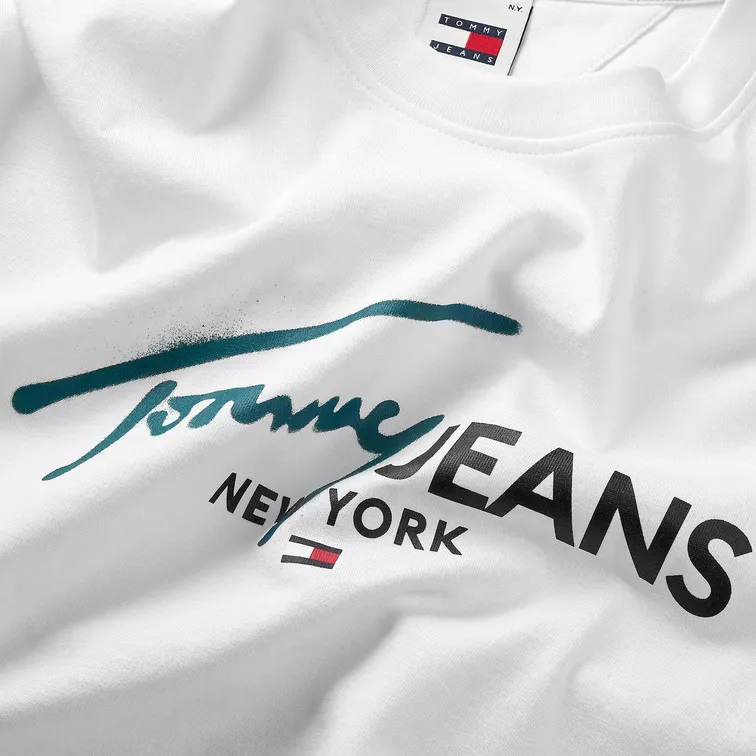 Tommy Jeans Men's Graffiti Logo Tee