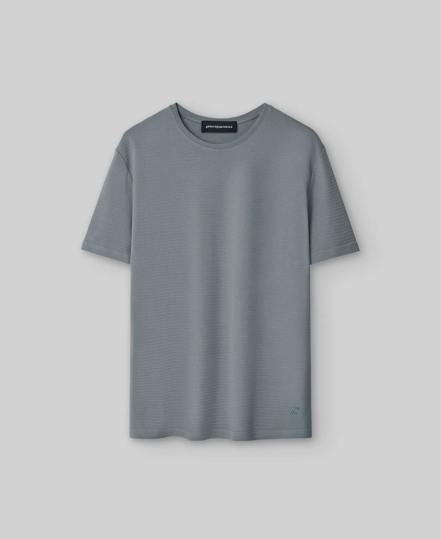 Camiseta rayas en relieve gris hombre