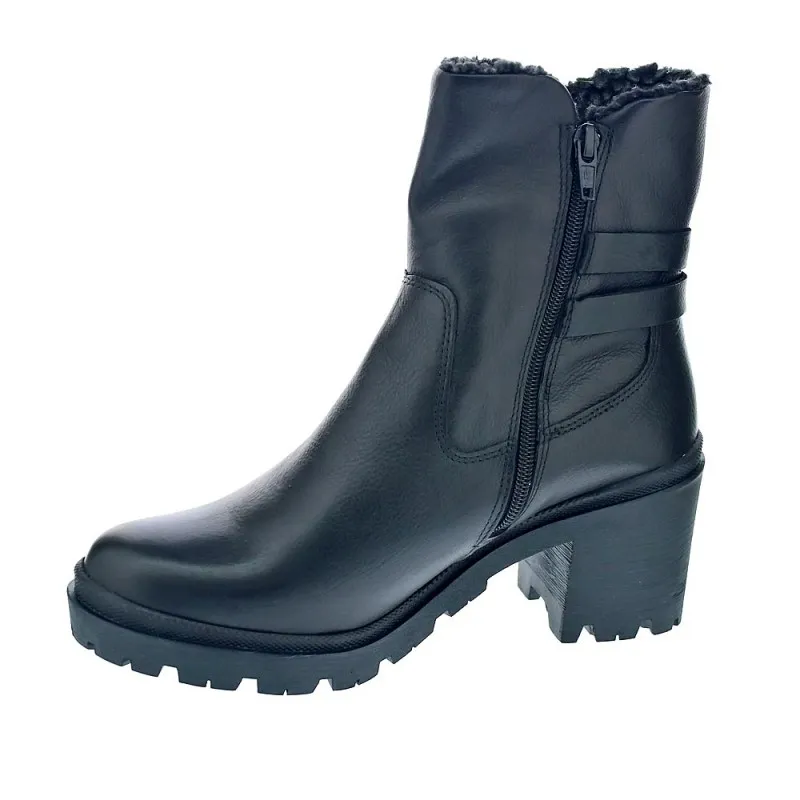 Women's Carmela 6705302 Black Boots