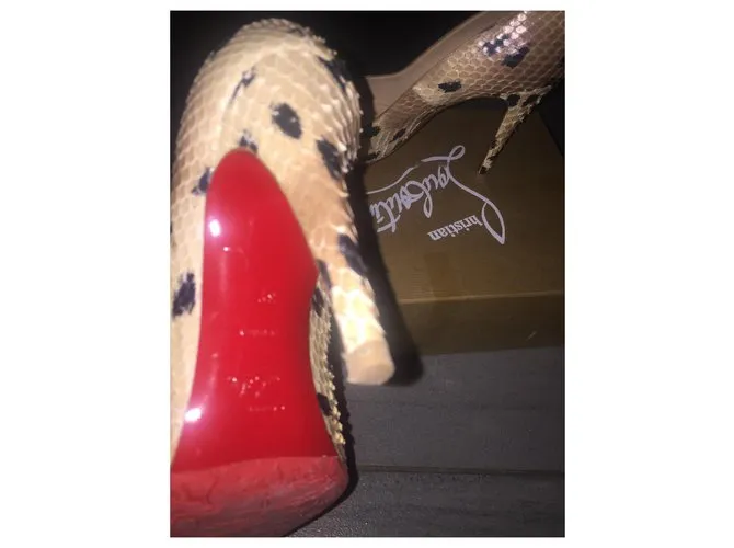 Christian Louboutin ronroneo Beige 