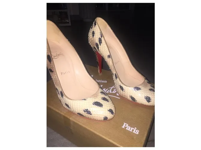 Christian Louboutin ronroneo Beige 