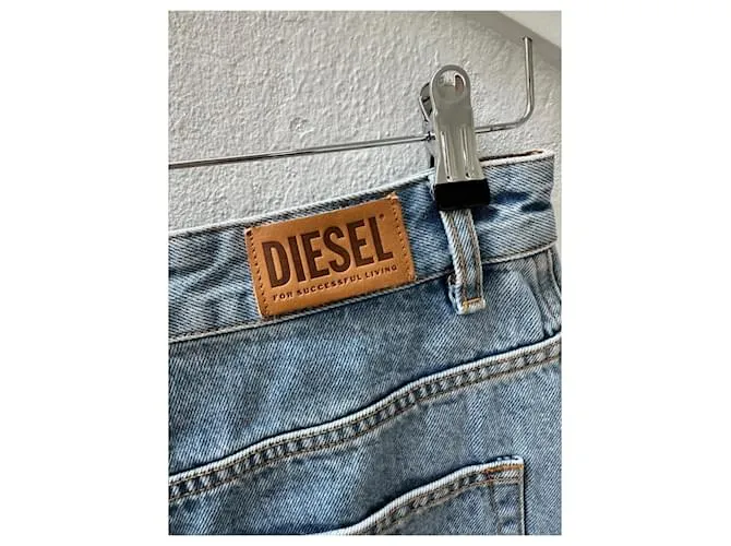 Diesel Afueras Azul 