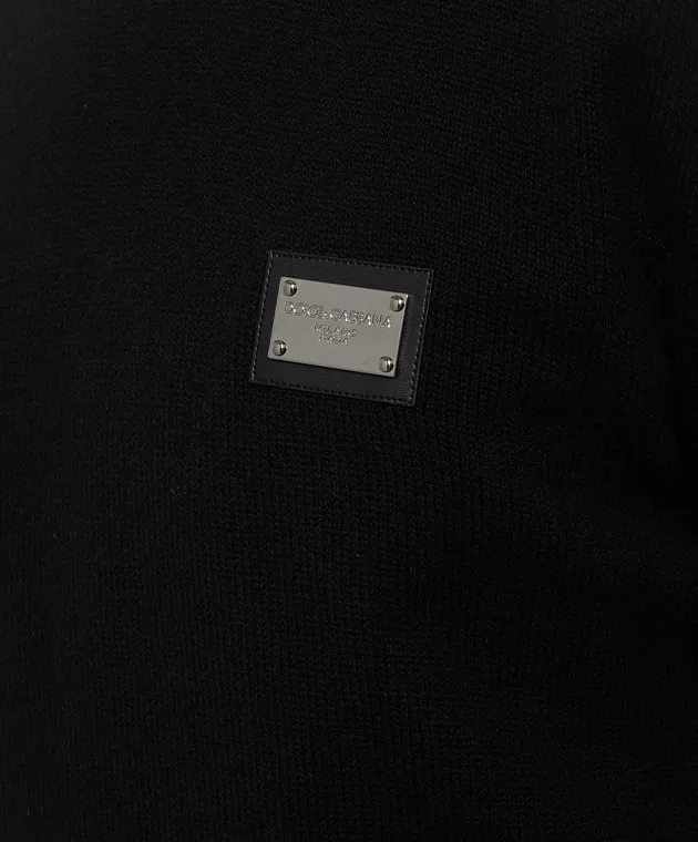 Black wool cashmere sweater logo patch