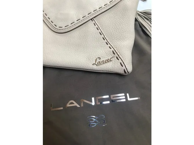 Embrague lancel Beige 