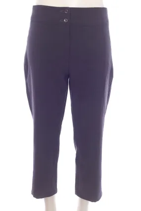 Gray Pants - Dotacalle