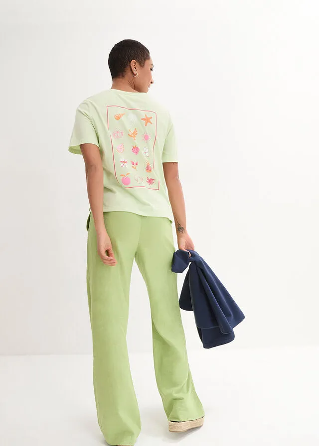 Green chalk t-shirt