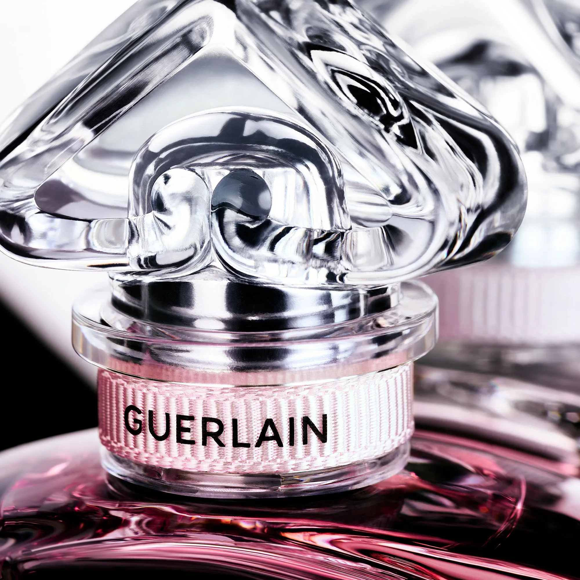 Guerlain La Petite Robe Noire EDP Intense