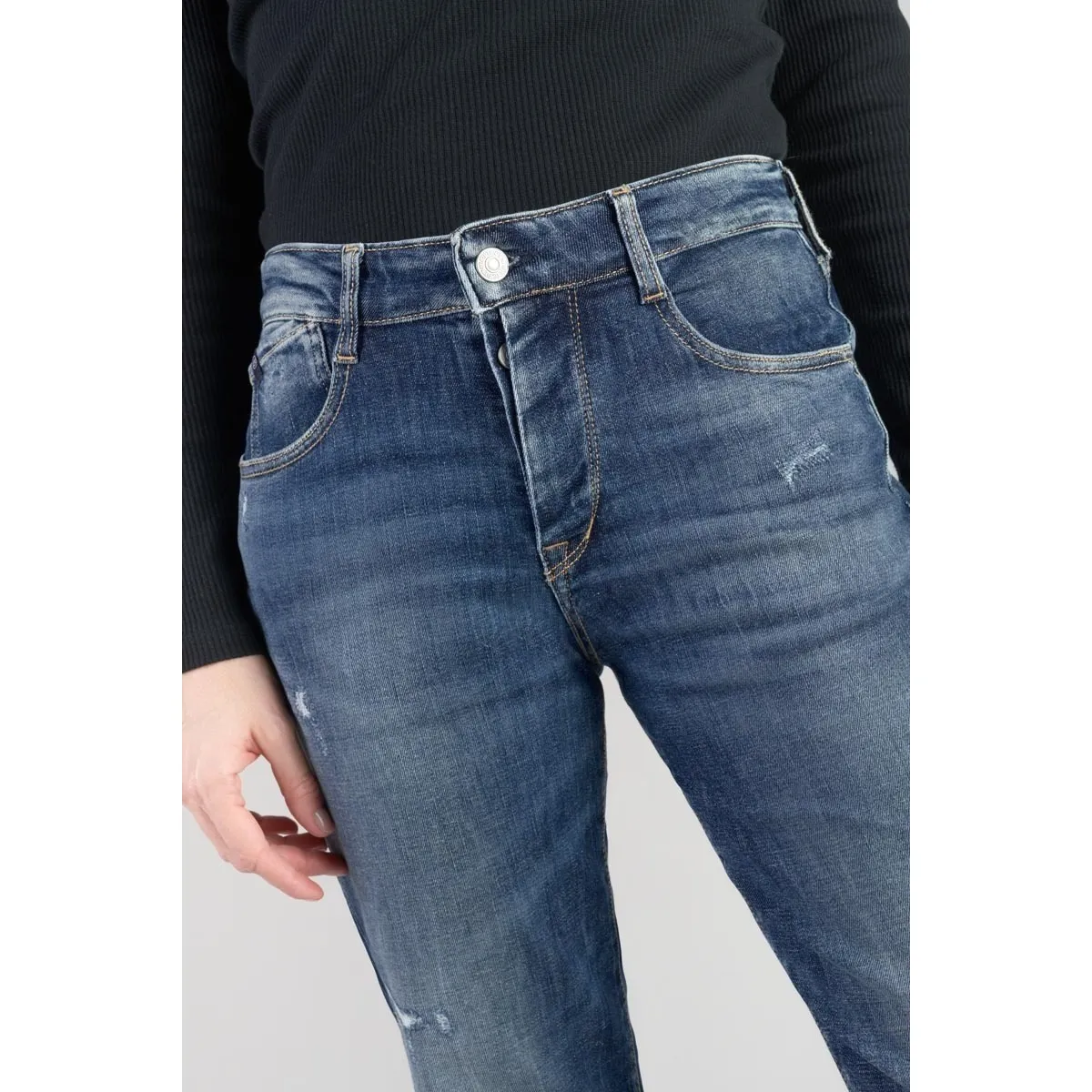 Denim mom jeans, size 7/8