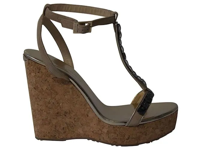 Jimmy Choo Sandalias de cuña con plataforma enjoyada Naima en ante beige Gris 