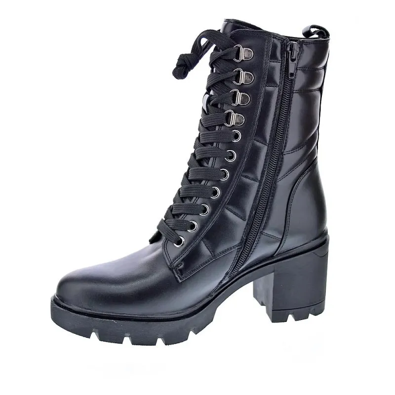 Chic Woman's Black Ankle Boots Keys 8692