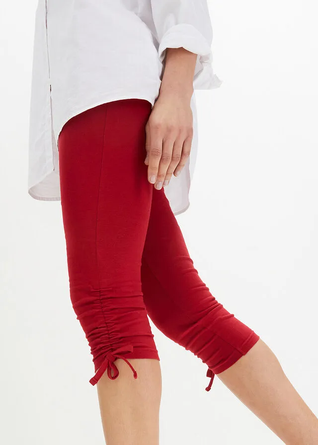 Dark Red Capri Leggings
