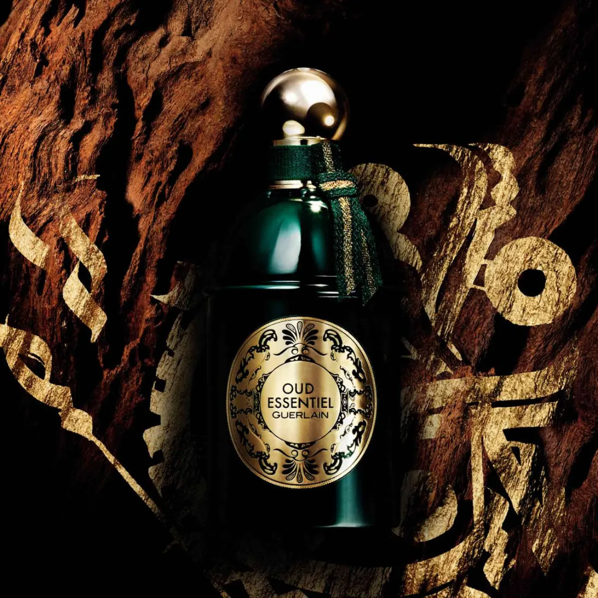 Les Absolus Oud Essentiel Eau de Parfum