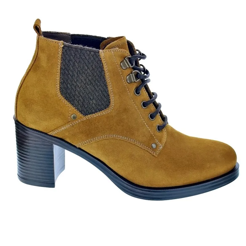 Women's Nero Giardini 8821 Yellow Booties