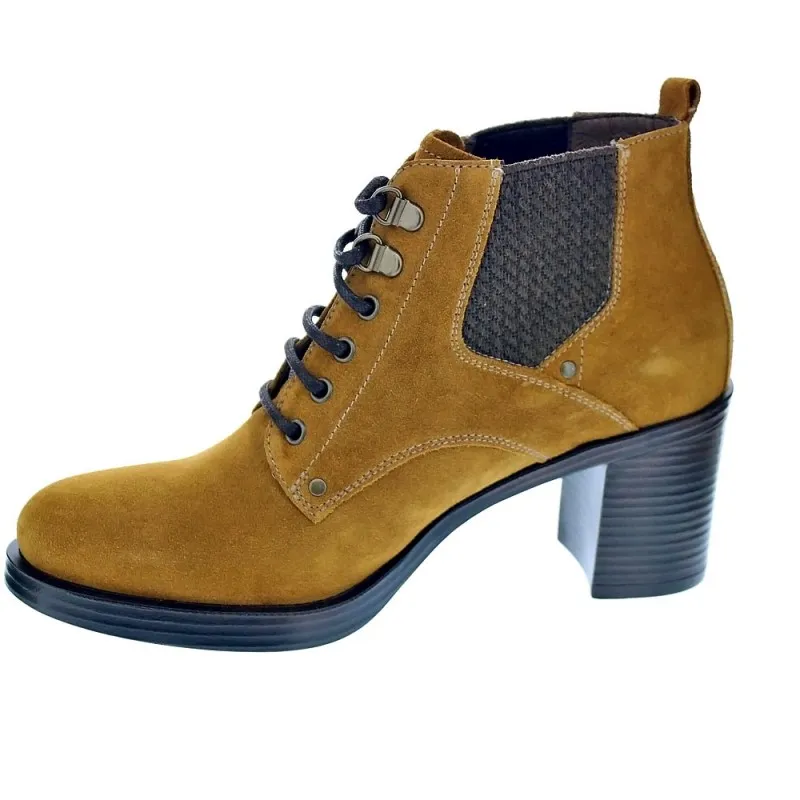 Women's Nero Giardini 8821 Yellow Booties