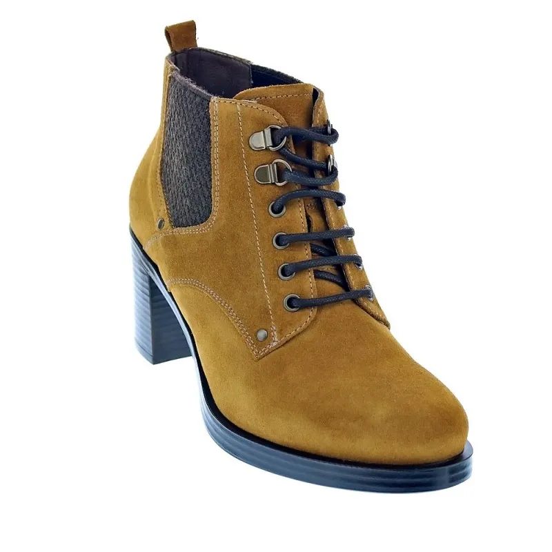 Women's Nero Giardini 8821 Yellow Booties