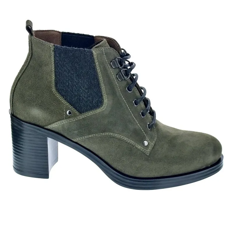 Women's Nero Giardini 8821 Green Booties