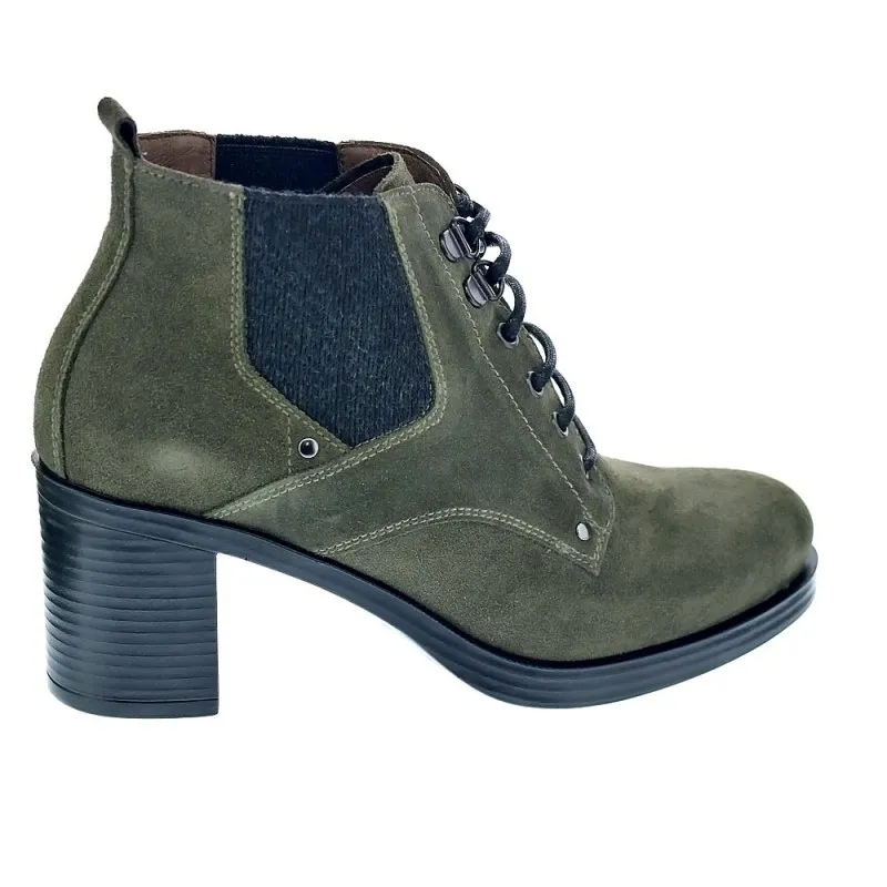 Women's Nero Giardini 8821 Green Booties