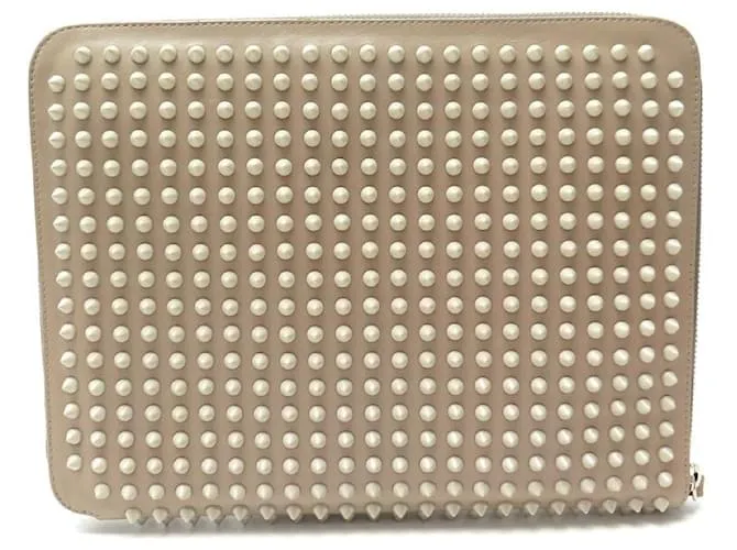 NUEVE BOLSILLOS CHRISTIAN LOUBOUTIN IPAD SPIKE CUERO TAUPE Gris pardo 