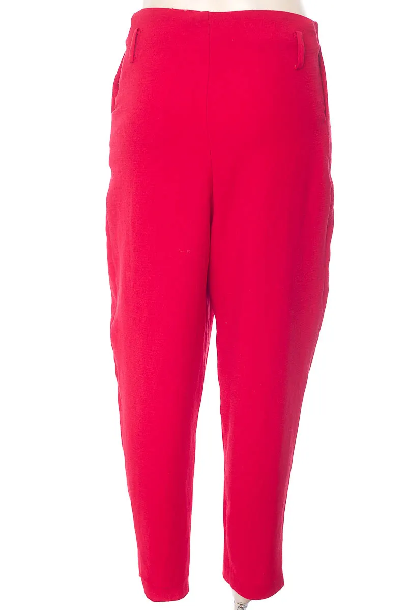 Red Pants - PATPRIMO