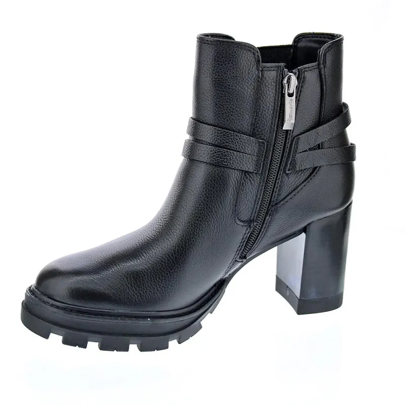 Tamaris Women's Ankle Boots in Black