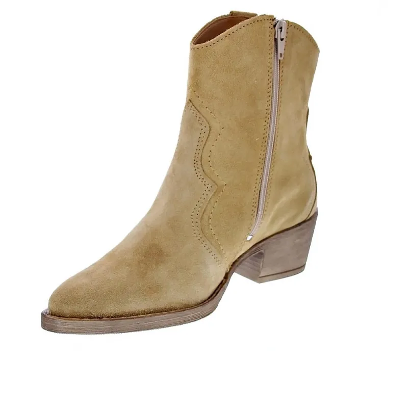 Tamaris Women's Ankle Boots in Beige