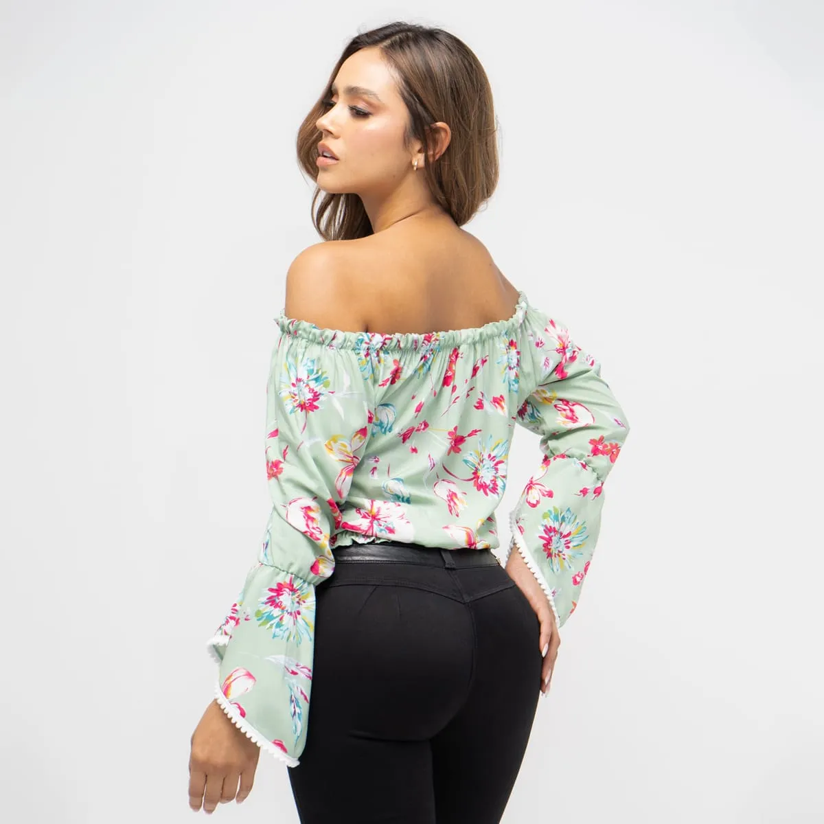 Bandeja Tesk Neckline Blusa