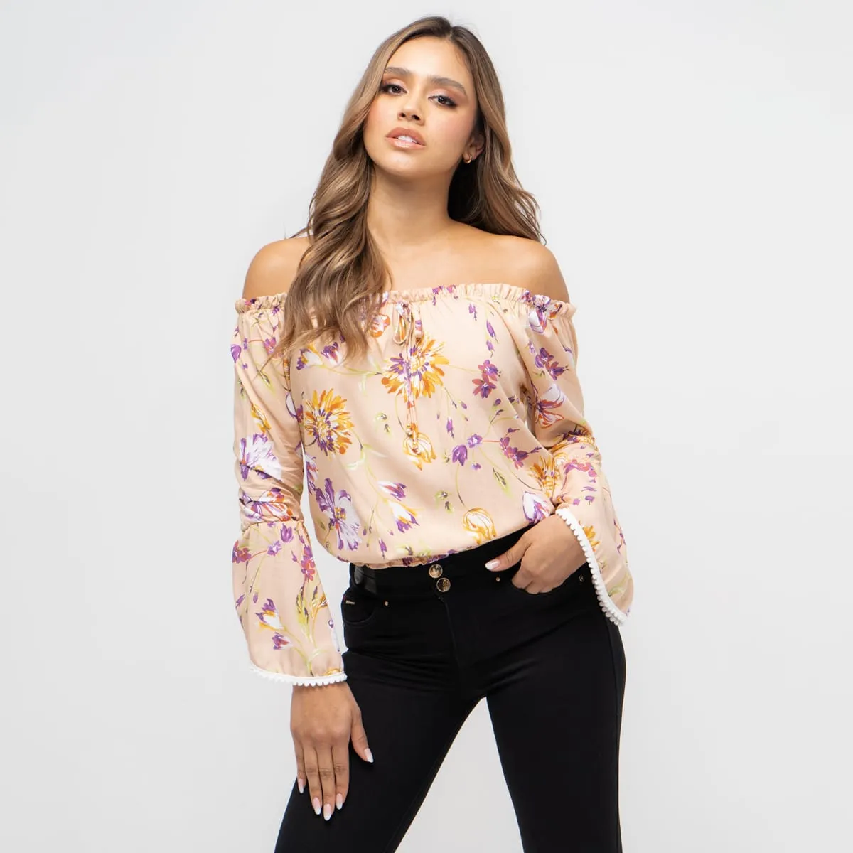 Bandeja Tesk Neckline Blusa