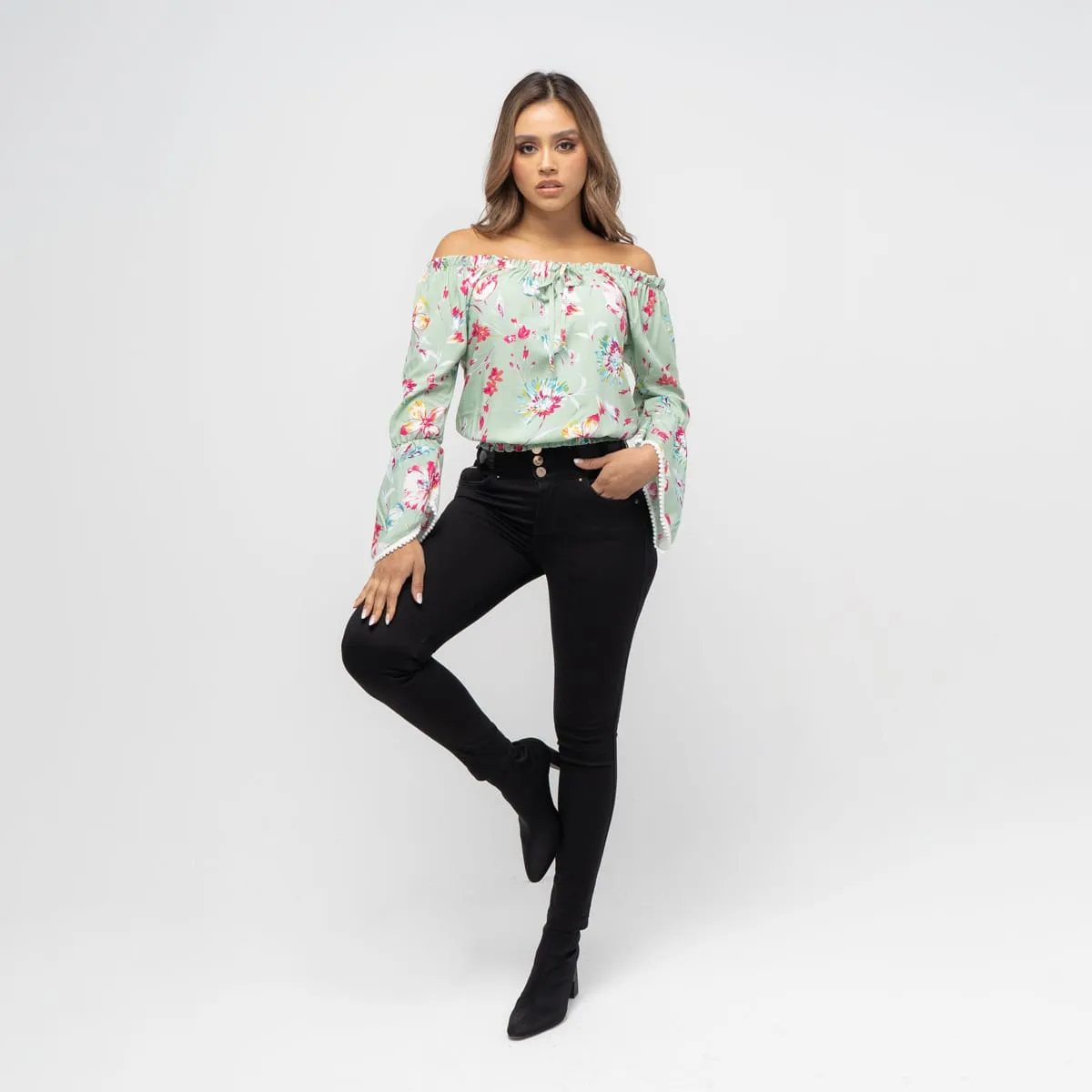 Bandeja Tesk Neckline Blusa