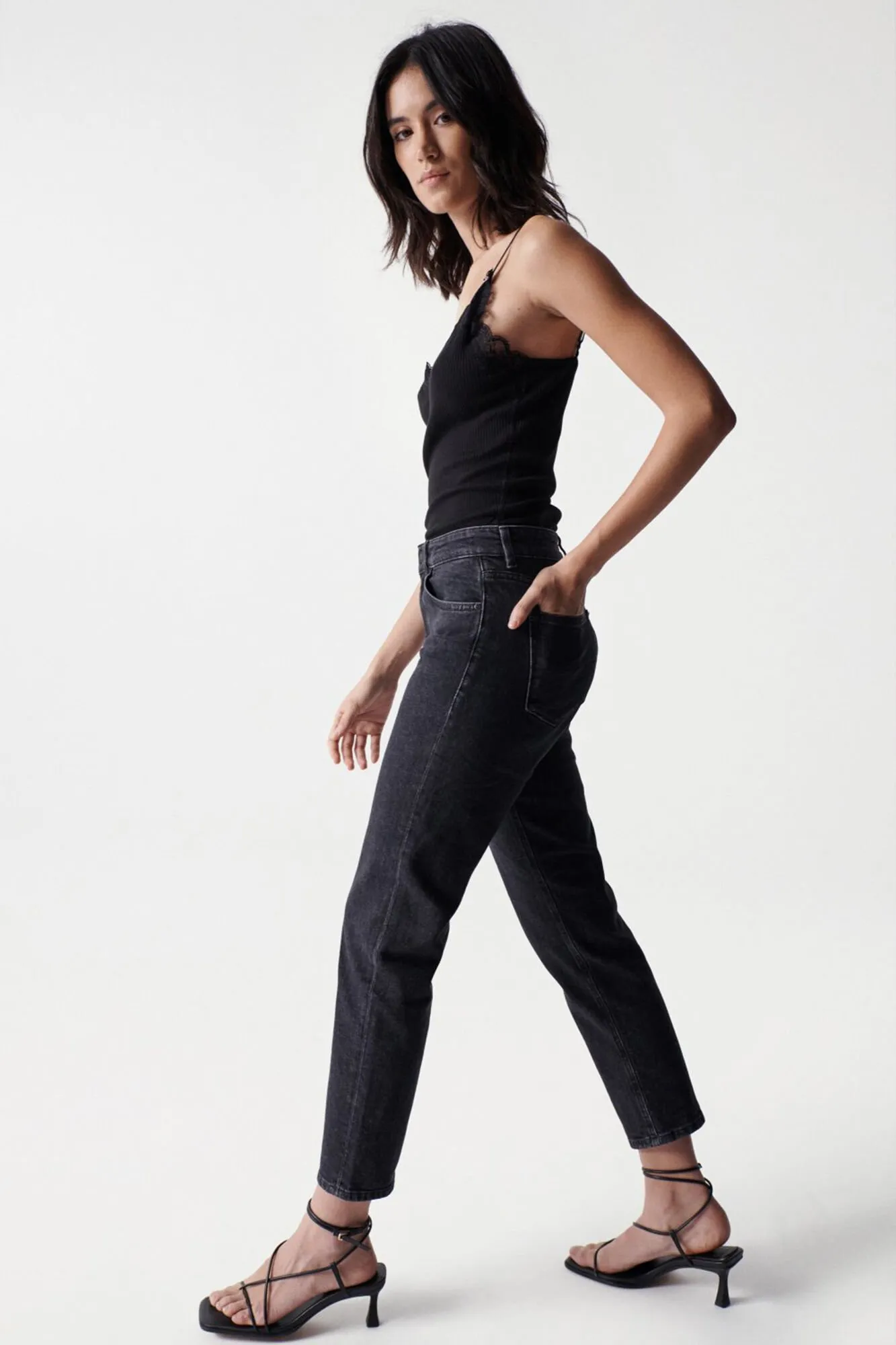 Black slim fit jeans - Cropped true black 
