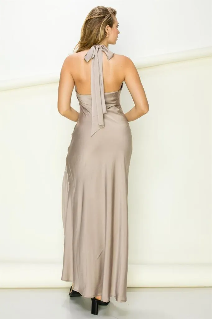 VESTIDO HALTER SATIN