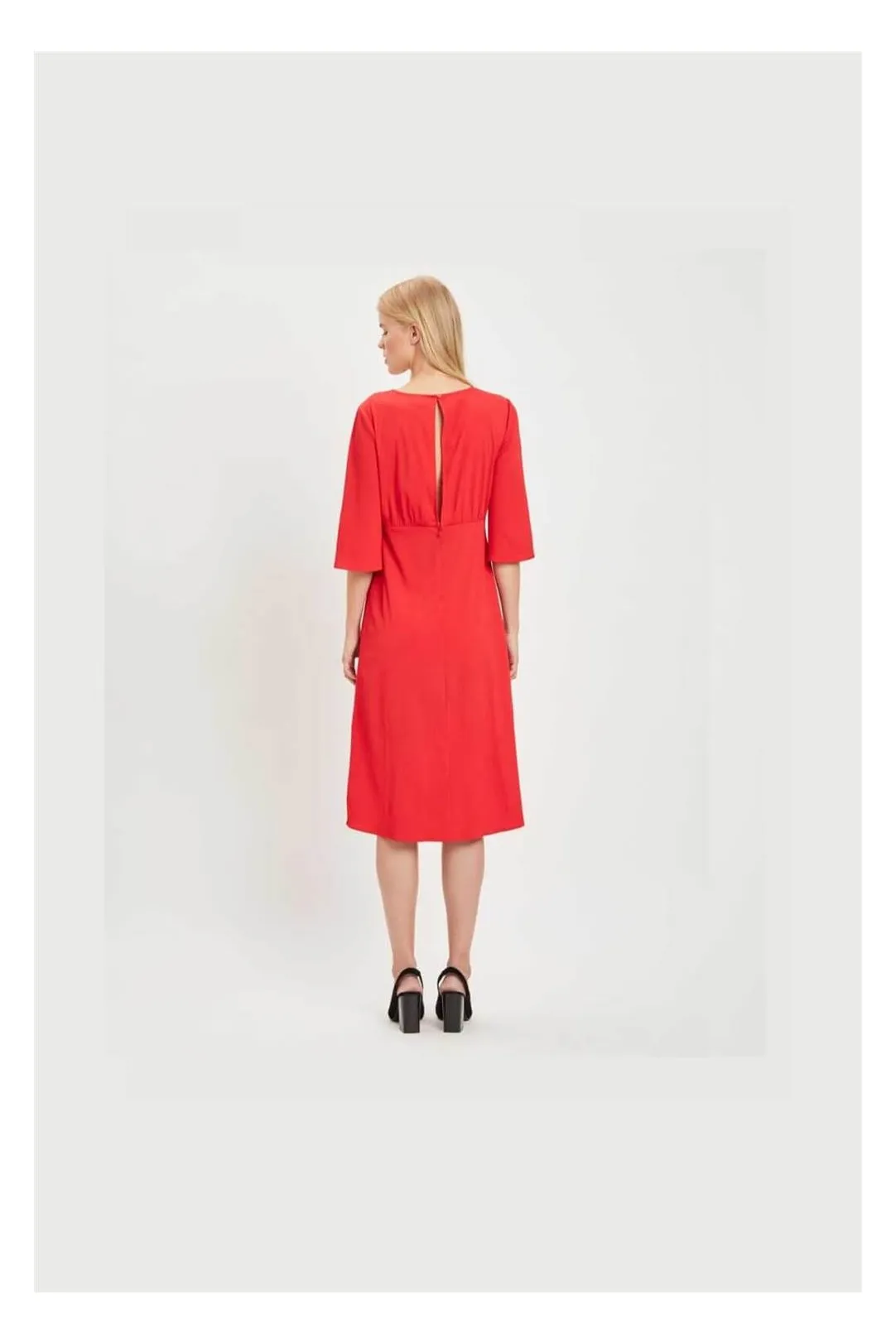 Viblame red dress with 2-4 sleeves